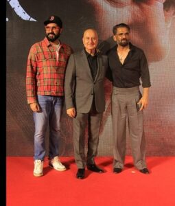 Abishek Bachchan with Anupam Kher and suniel Shetty