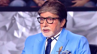 Amitabh Bachchan hosting Kaun Banega Crorepati ( KBC )