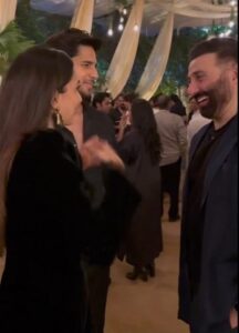 Kaira & Siddharth cheers with Sunny