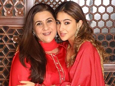 Sara Ali Khan with mother Amrita Singh