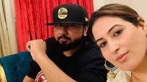 In latest Pollywood News Honey singh granted divorce