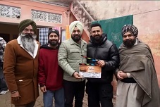 Gippy Grewal and Gurpreet Ghuggi in Ardaas 3