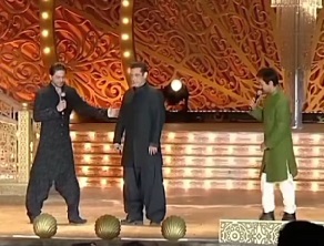 Salman, Shah Rukh and Aamir Khan at stage