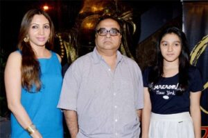 Rajkumar Santoshi with family