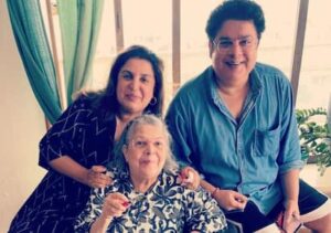 Farah Khan and Sajid Khan with mom Menaka Irani